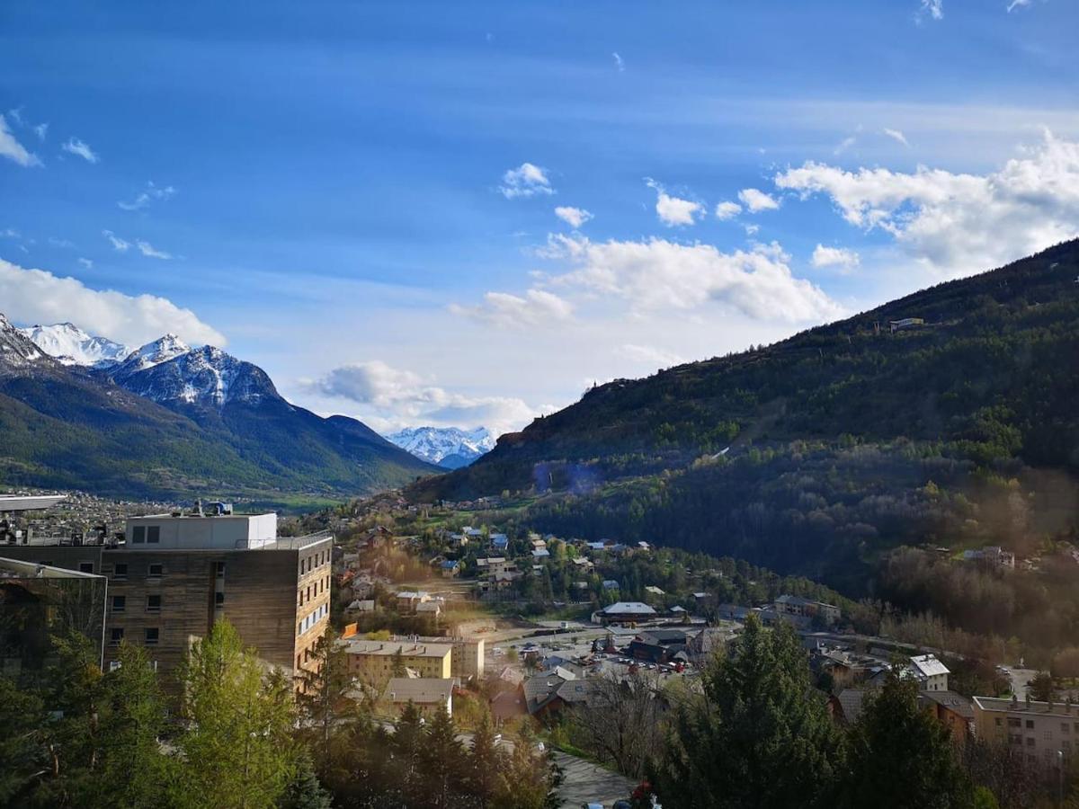 Agreable T3 Mezzanine Jusqu'A 5 Personnes Apartment Briancon  Luaran gambar